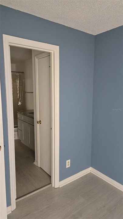В аренду: $1,300 (2 спален, 2 ванн, 934 Квадратных фут)