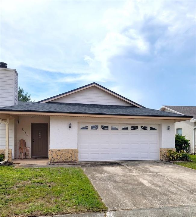 For Sale: $269,900 (2 beds, 2 baths, 1153 Square Feet)