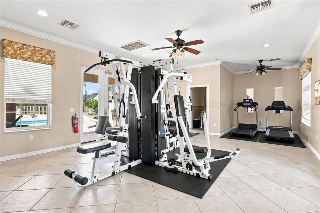 На продажу: $250,000 (2 спален, 2 ванн, 1377 Квадратных фут)