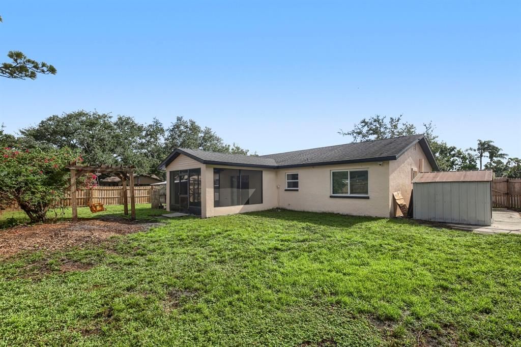 Active With Contract: $395,000 (3 beds, 2 baths, 1256 Square Feet)