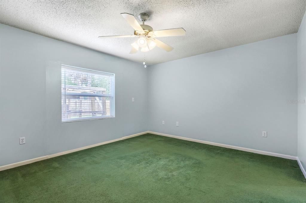 Active With Contract: $395,000 (3 beds, 2 baths, 1256 Square Feet)