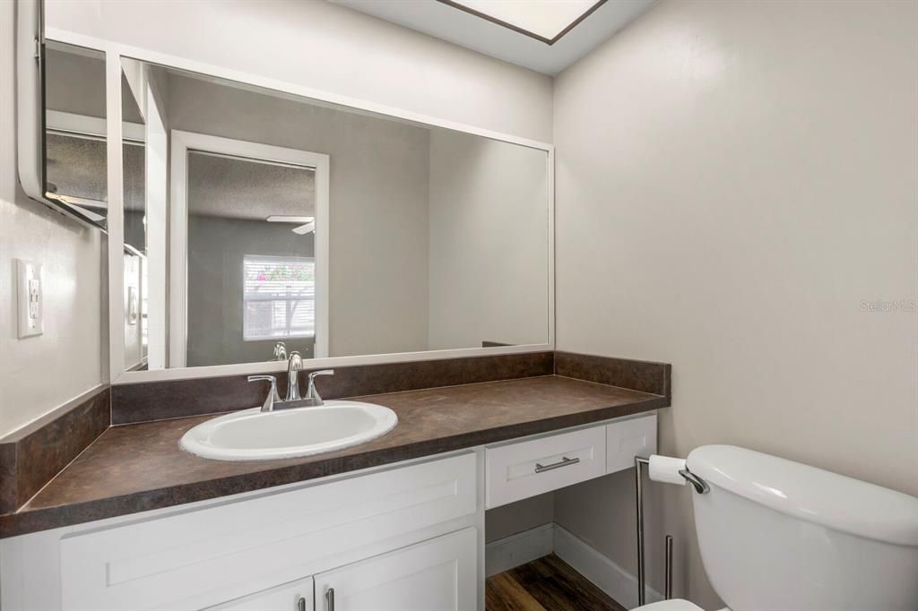 Active With Contract: $395,000 (3 beds, 2 baths, 1256 Square Feet)