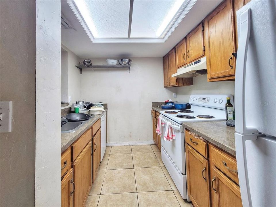 En Venta: $129,900 (3 camas, 2 baños, 1370 Pies cuadrados)