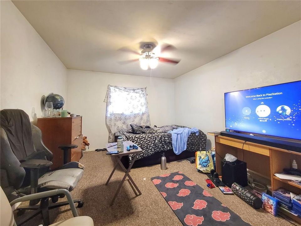 En Venta: $129,900 (3 camas, 2 baños, 1370 Pies cuadrados)