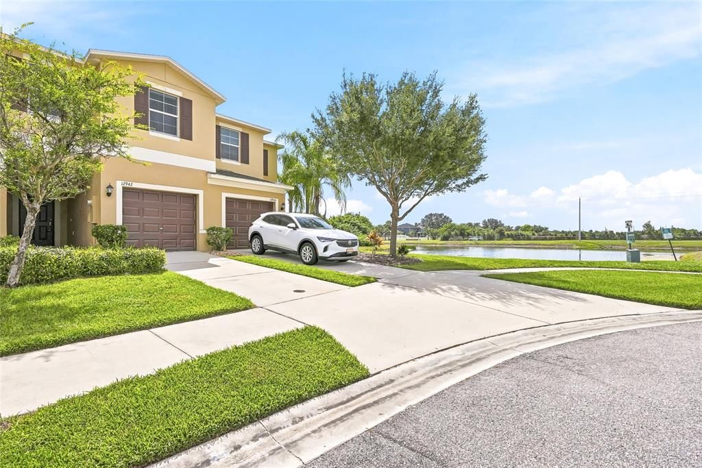 For Sale: $249,000 (3 beds, 2 baths, 1668 Square Feet)