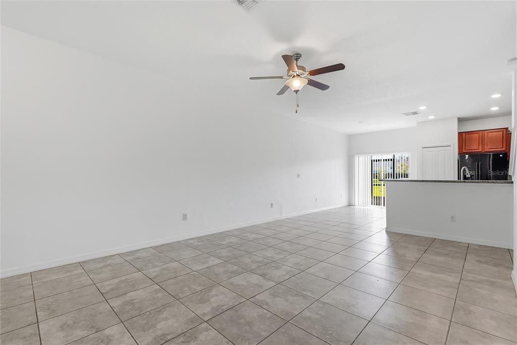 For Sale: $249,000 (3 beds, 2 baths, 1668 Square Feet)