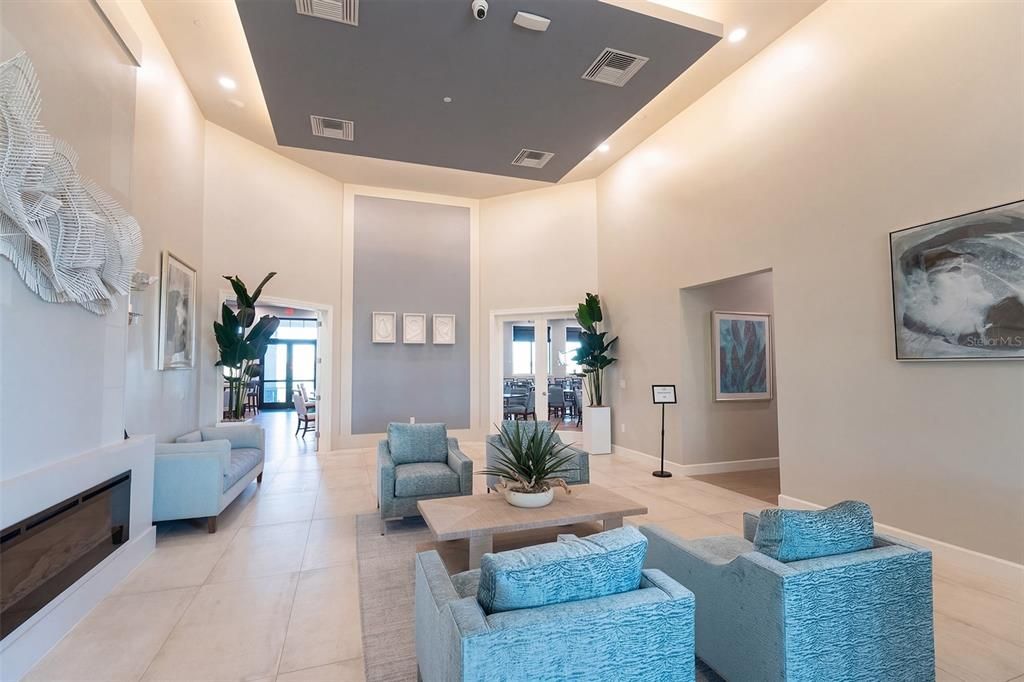 En Venta: $599,000 (3 camas, 3 baños, 2287 Pies cuadrados)