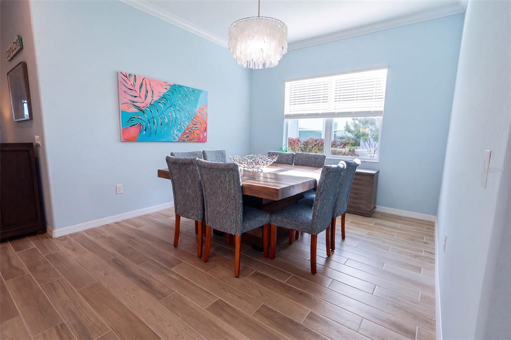 En Venta: $599,000 (3 camas, 3 baños, 2287 Pies cuadrados)