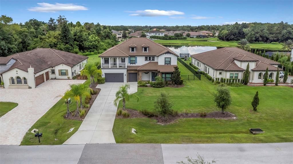 For Sale: $1,399,000 (6 beds, 4 baths, 5629 Square Feet)