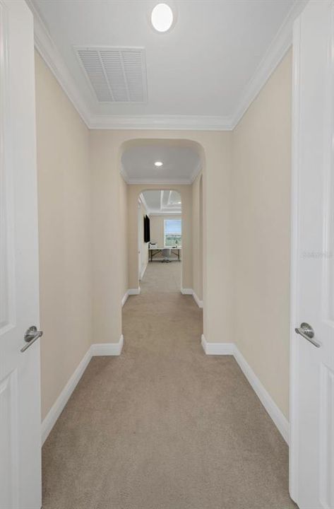 For Sale: $1,399,000 (6 beds, 4 baths, 5629 Square Feet)