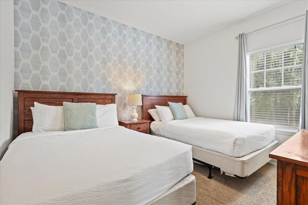 For Rent: $2,700 (4 beds, 3 baths, 1694 Square Feet)