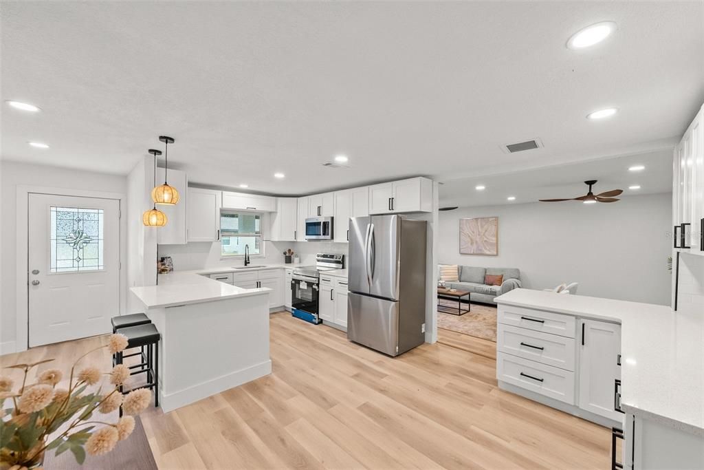 For Sale: $549,000 (5 beds, 3 baths, 2364 Square Feet)