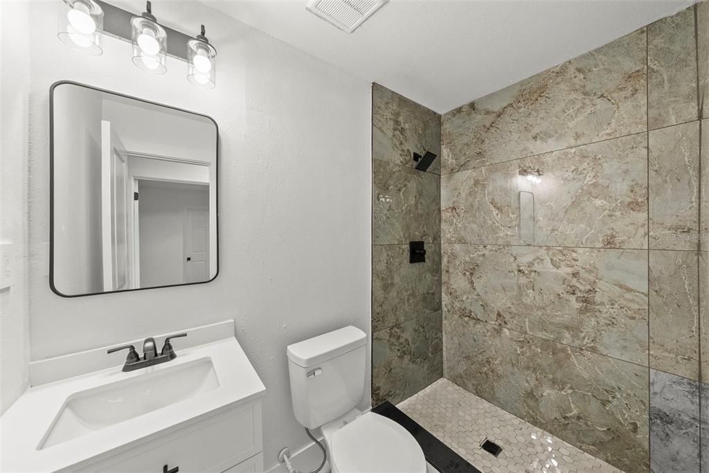 For Sale: $549,000 (5 beds, 3 baths, 2364 Square Feet)