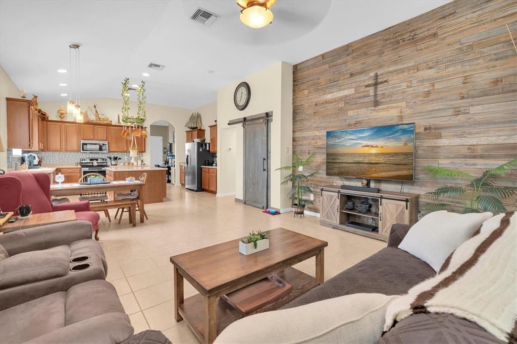 For Sale: $374,900 (4 beds, 2 baths, 2207 Square Feet)