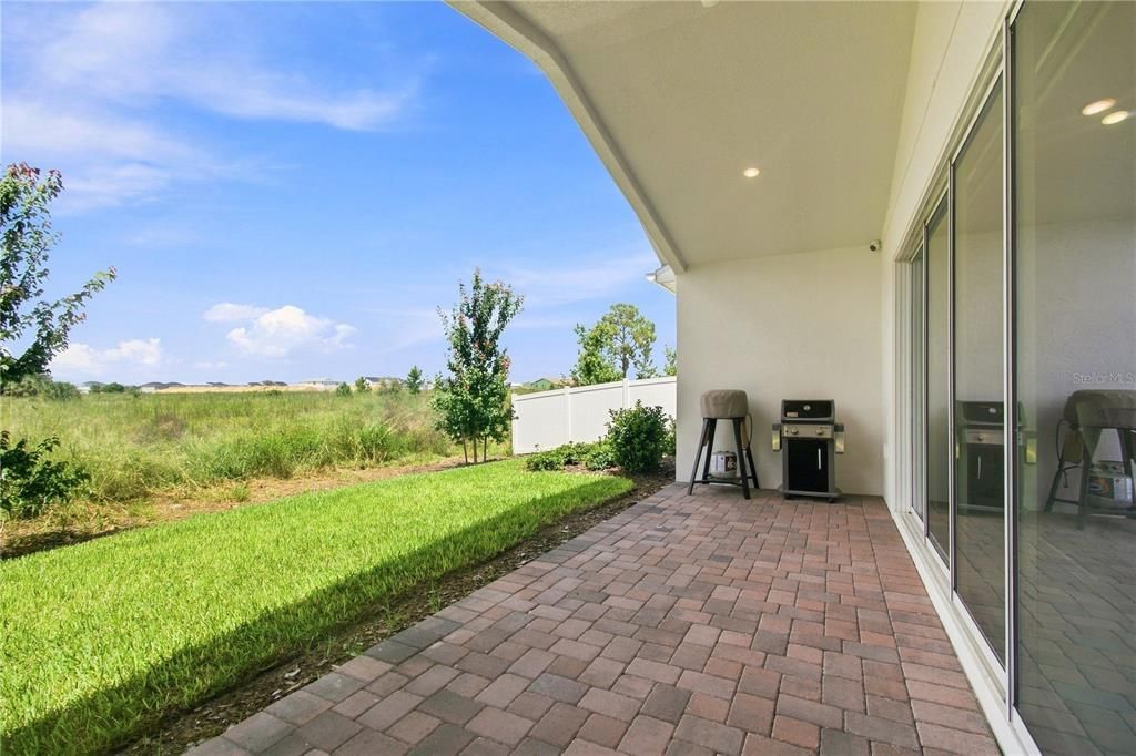 For Sale: $825,000 (5 beds, 4 baths, 3285 Square Feet)