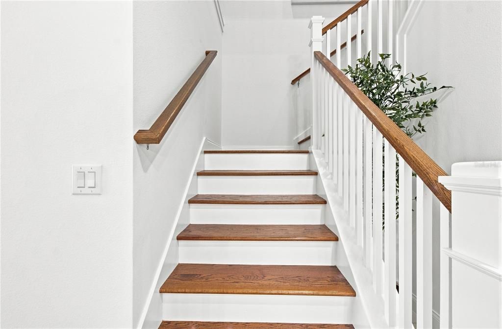For Sale: $825,000 (5 beds, 4 baths, 3285 Square Feet)