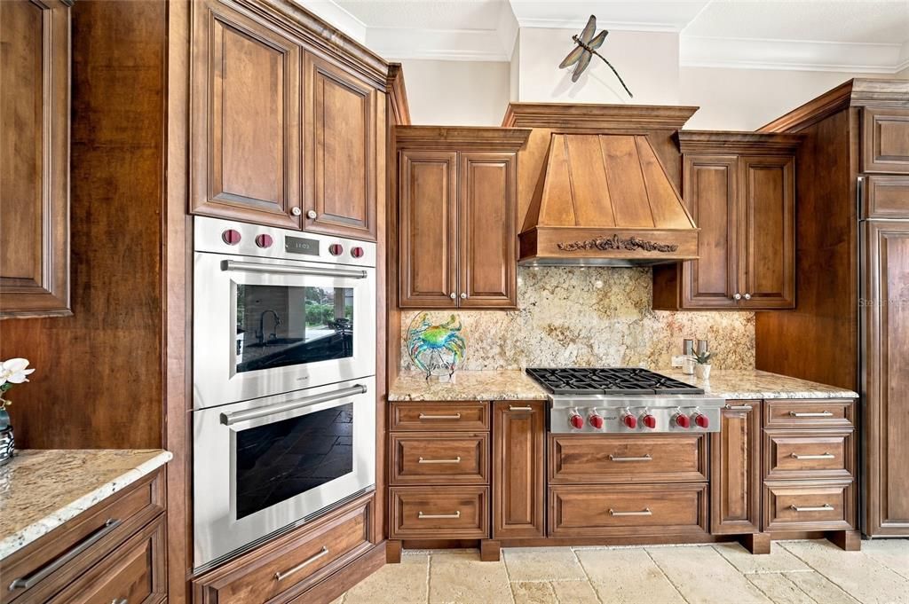 На продажу: $2,600,000 (4 спален, 4 ванн, 3959 Квадратных фут)