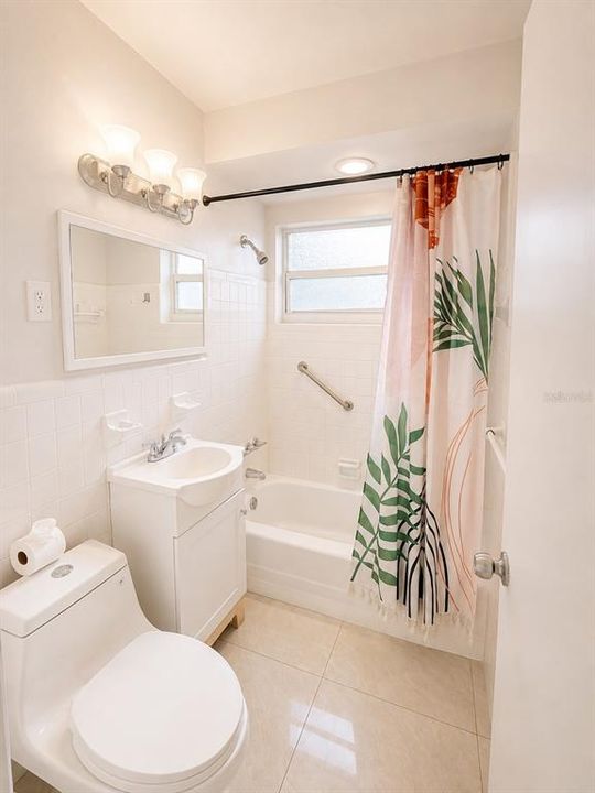 En Venta: $239,000 (3 camas, 2 baños, 1446 Pies cuadrados)