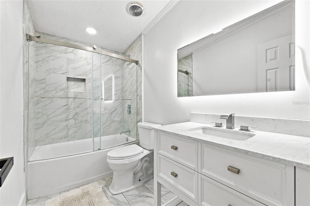 En Venta: $400,000 (4 camas, 3 baños, 2900 Pies cuadrados)