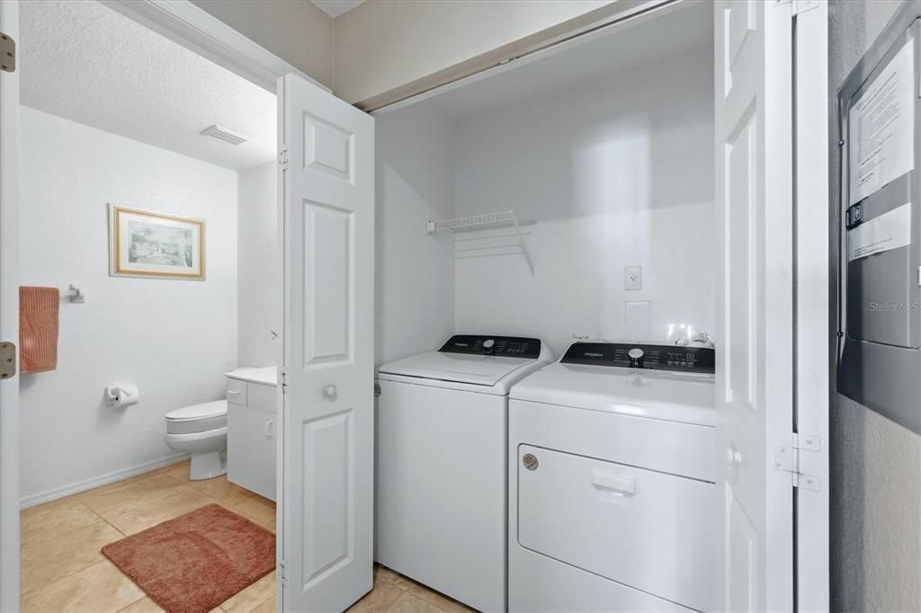 For Sale: $187,000 (2 beds, 2 baths, 1153 Square Feet)