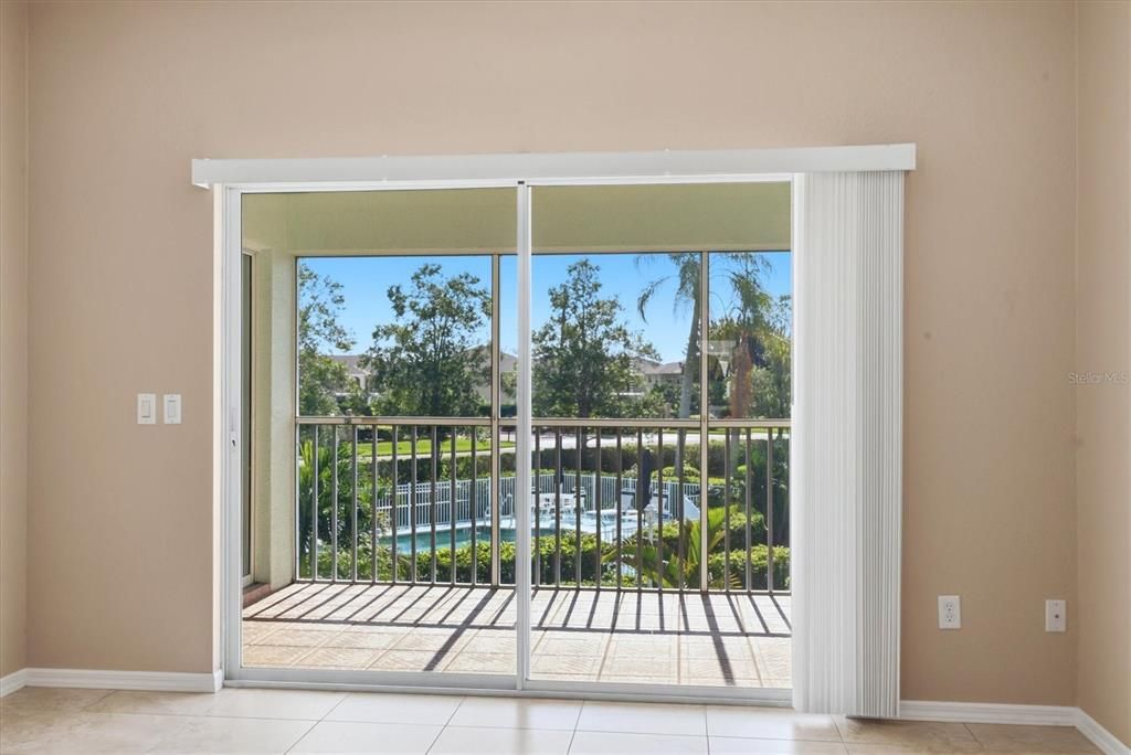 For Sale: $187,000 (2 beds, 2 baths, 1153 Square Feet)