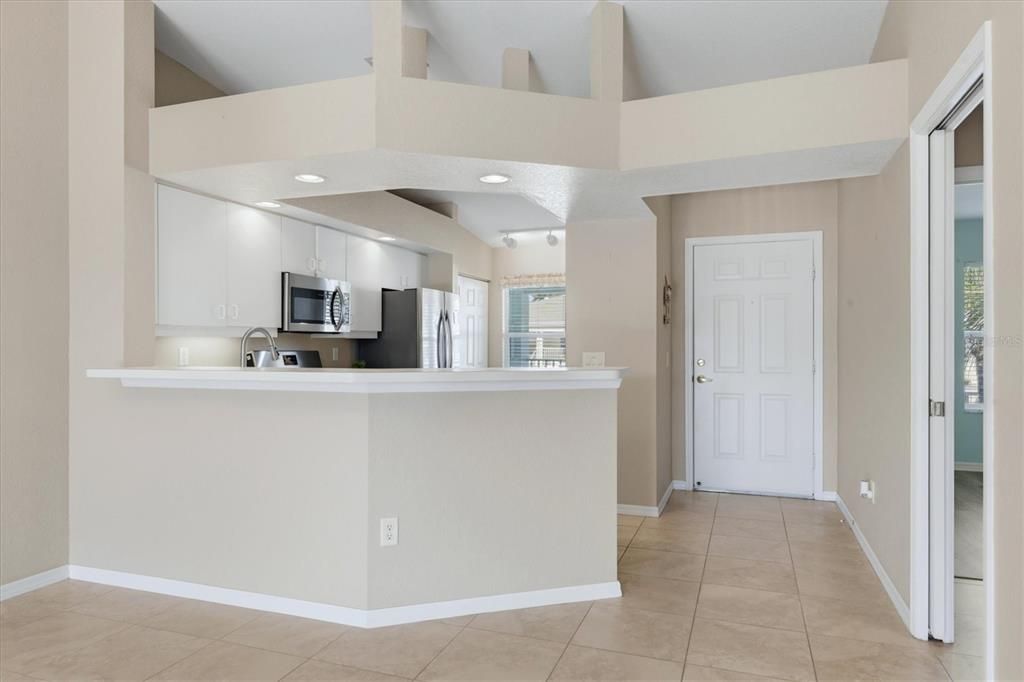 For Sale: $187,000 (2 beds, 2 baths, 1153 Square Feet)