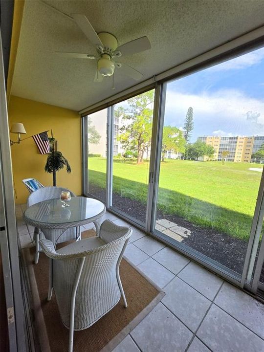 En Venta: $134,900 (2 camas, 2 baños, 1008 Pies cuadrados)