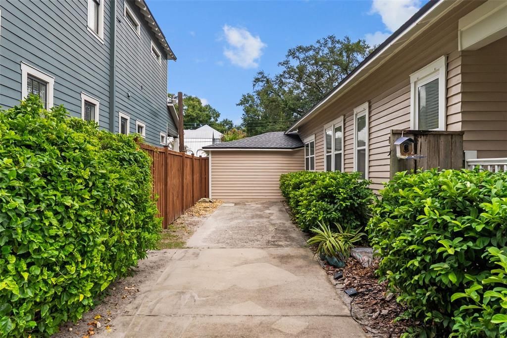 Active With Contract: $649,000 (4 beds, 2 baths, 1900 Square Feet)