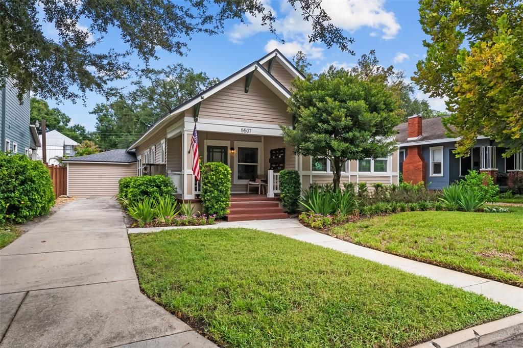 Active With Contract: $649,000 (4 beds, 2 baths, 1900 Square Feet)