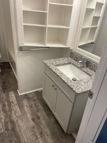 For Sale: $270,000 (3 beds, 1 baths, 1020 Square Feet)