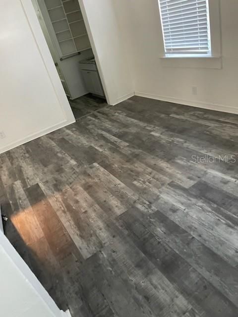 For Sale: $270,000 (3 beds, 1 baths, 1020 Square Feet)