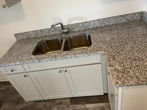 For Sale: $270,000 (3 beds, 1 baths, 1020 Square Feet)