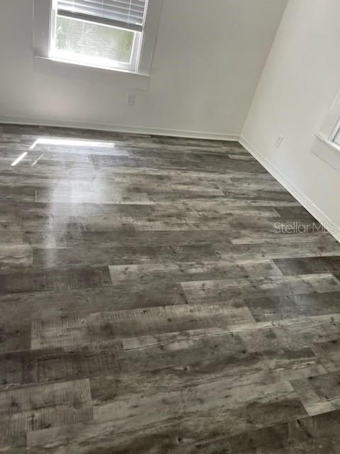 For Sale: $270,000 (3 beds, 1 baths, 1020 Square Feet)