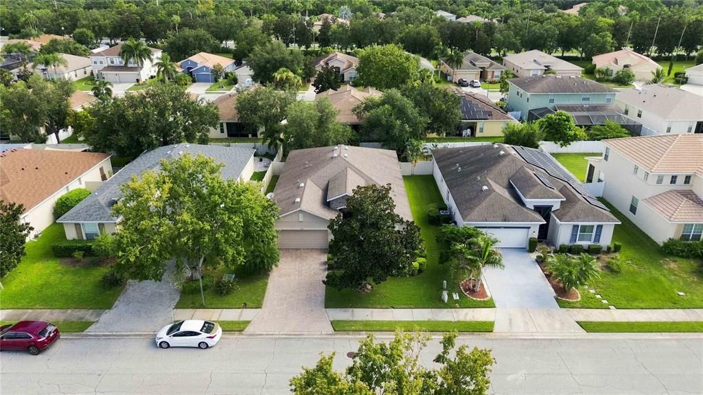 For Sale: $477,000 (4 beds, 3 baths, 2261 Square Feet)