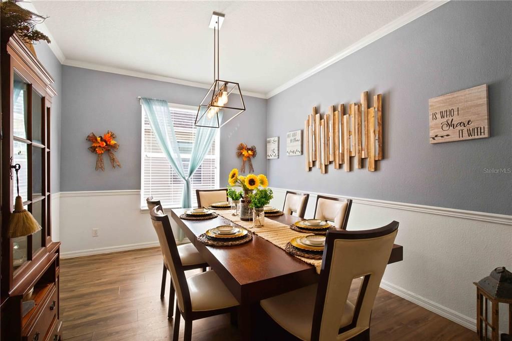 For Sale: $477,000 (4 beds, 3 baths, 2261 Square Feet)