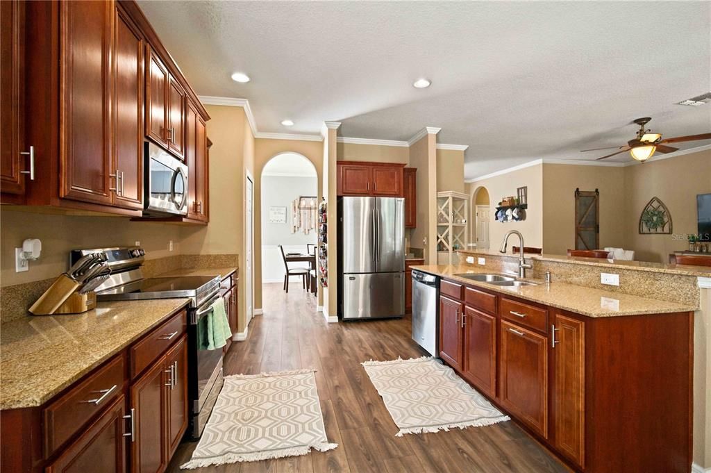 For Sale: $477,000 (4 beds, 3 baths, 2261 Square Feet)