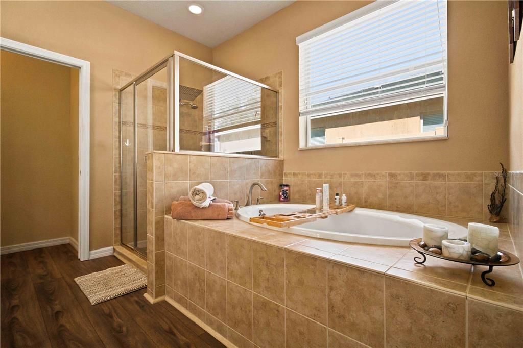 For Sale: $477,000 (4 beds, 3 baths, 2261 Square Feet)