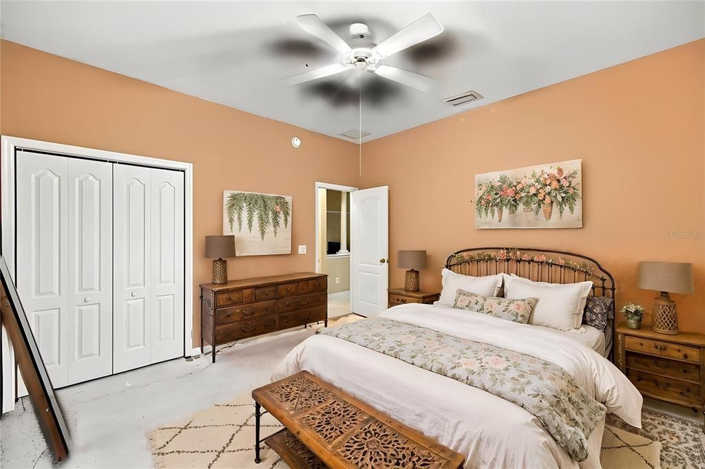For Sale: $650,000 (5 beds, 3 baths, 2230 Square Feet)
