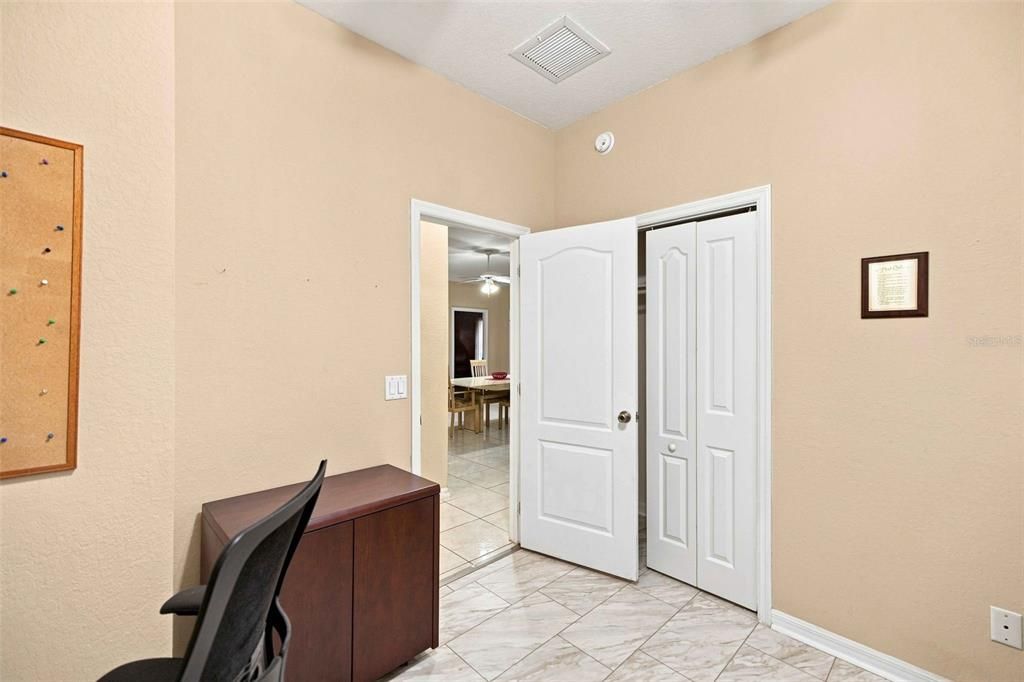 For Sale: $650,000 (5 beds, 3 baths, 2230 Square Feet)