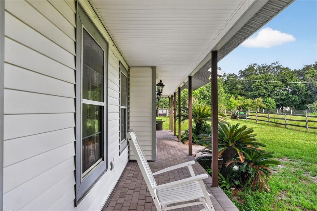 For Sale: $675,000 (4 beds, 2 baths, 2318 Square Feet)