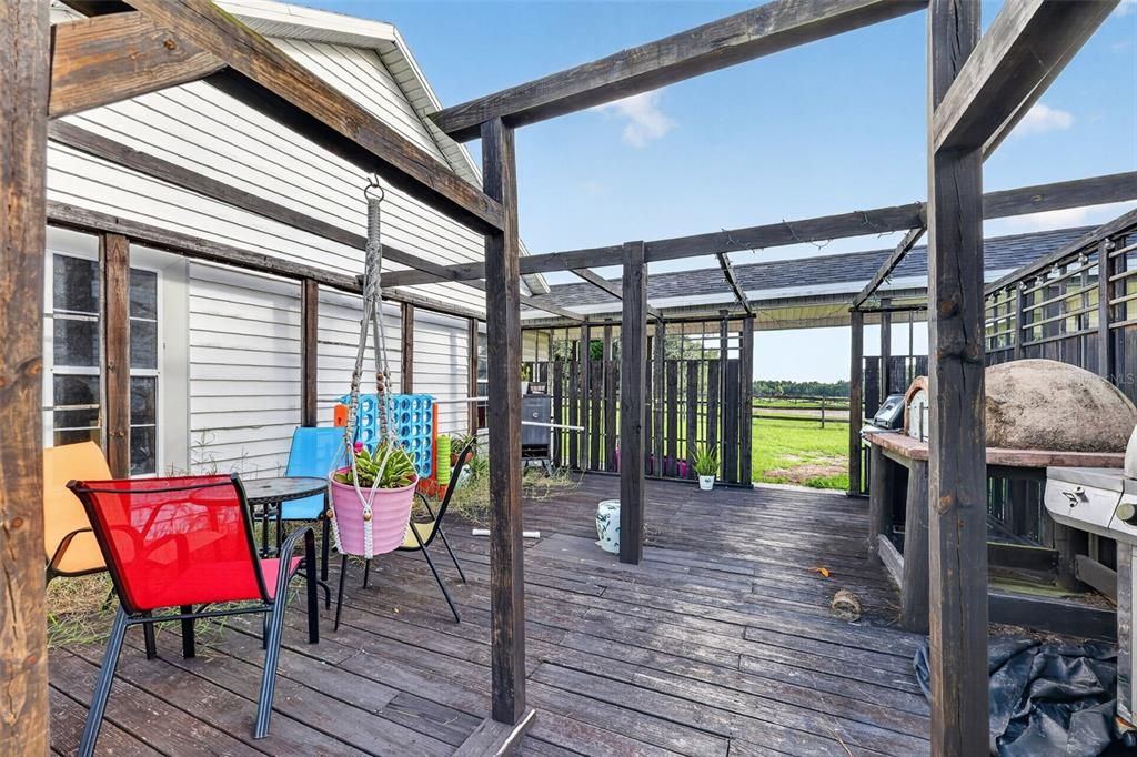 For Sale: $675,000 (4 beds, 2 baths, 2318 Square Feet)