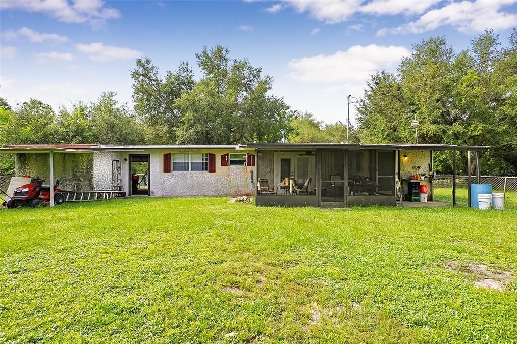For Sale: $119,990 (2 beds, 1 baths, 1034 Square Feet)