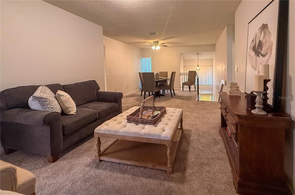 For Sale: $180,000 (2 beds, 2 baths, 1098 Square Feet)