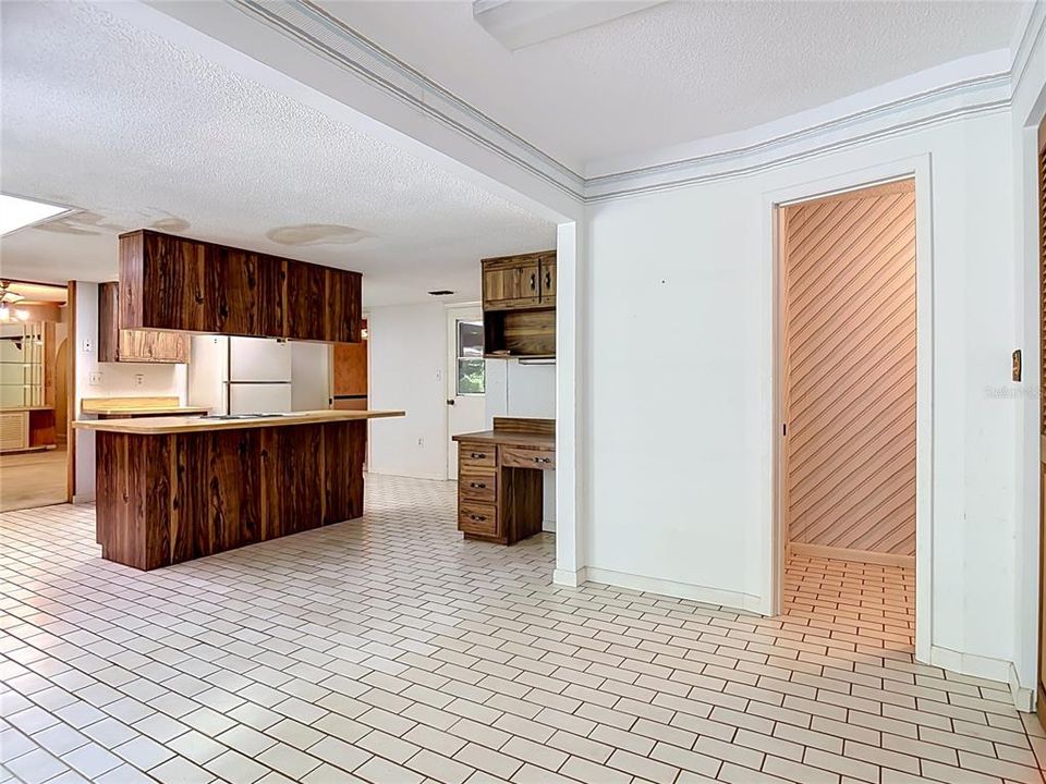En Venta: $459,900 (4 camas, 3 baños, 2889 Pies cuadrados)