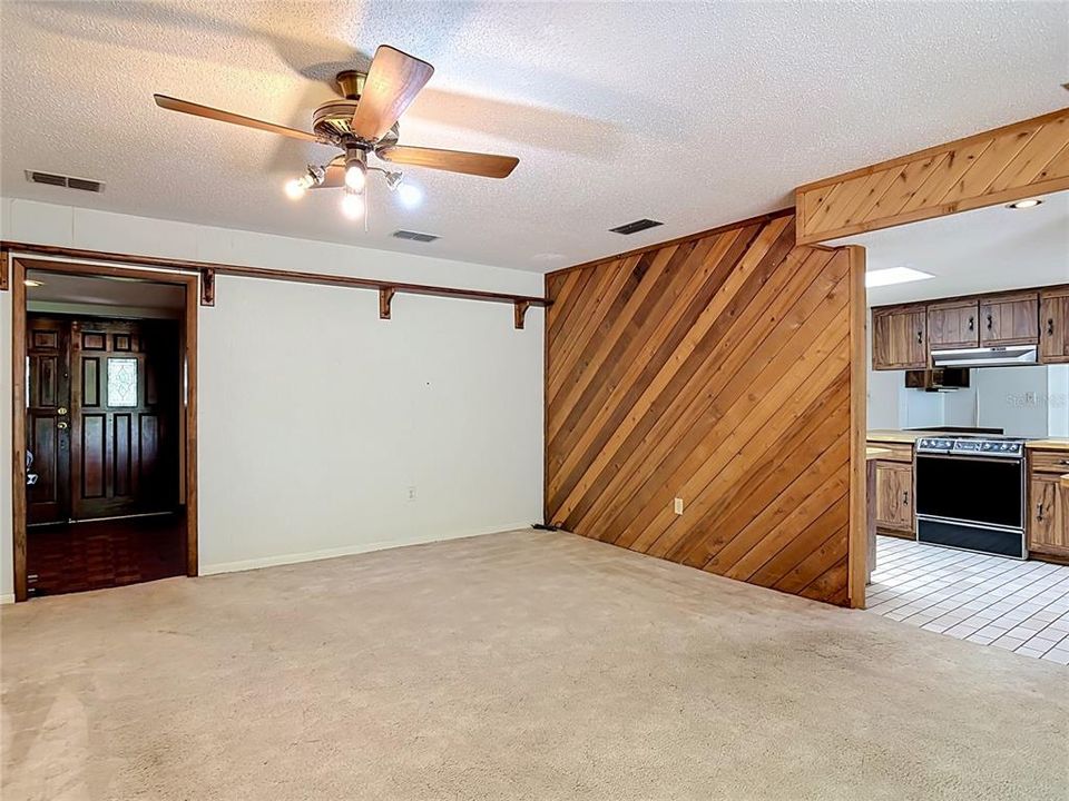 En Venta: $459,900 (4 camas, 3 baños, 2889 Pies cuadrados)