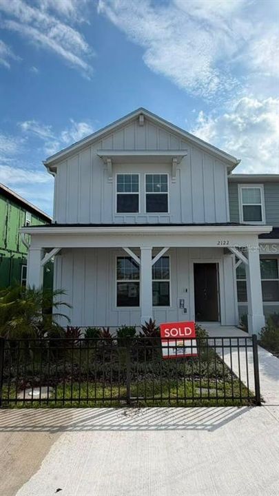 For Rent: $2,550 (4 beds, 2 baths, 1770 Square Feet)