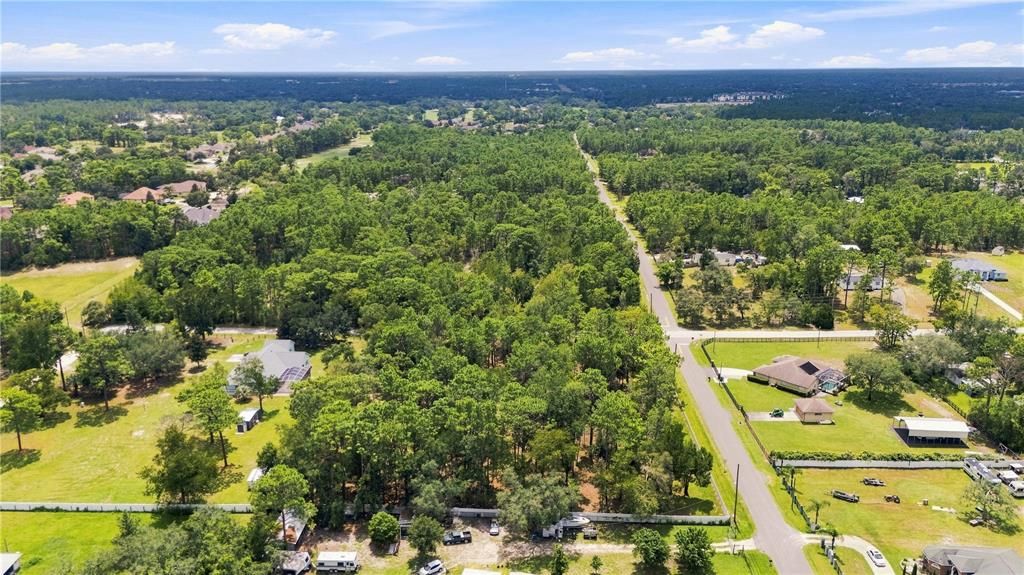 На продажу: $90,000 (1.10 acres)