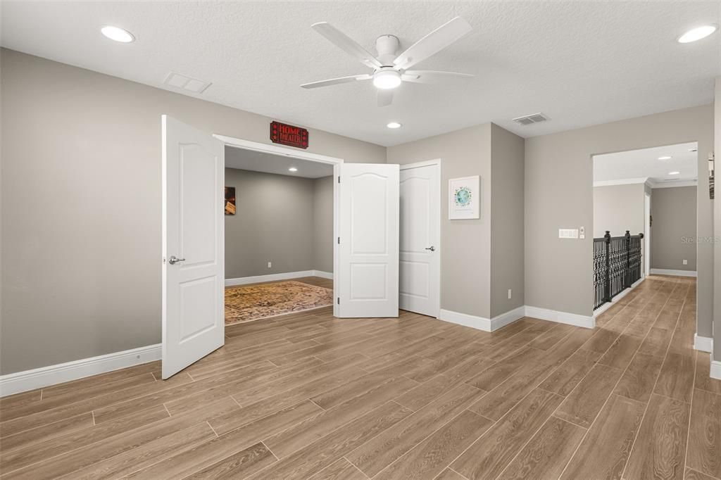 For Sale: $989,000 (4 beds, 3 baths, 3529 Square Feet)