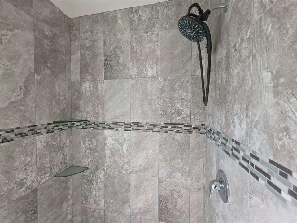 En Venta: $378,000 (3 camas, 2 baños, 1553 Pies cuadrados)