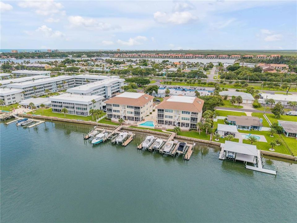 En Venta: $1,425,000 (3 camas, 3 baños, 2409 Pies cuadrados)